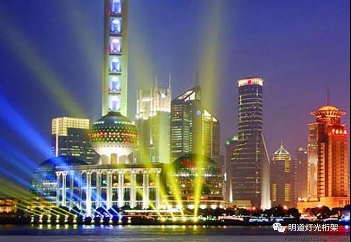 首届中国国际进口博览会开幕 明道灯光璀璨添彩